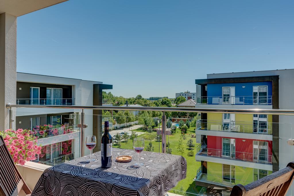 Bucharest Airport Suites & Villas Otopeni Kültér fotó