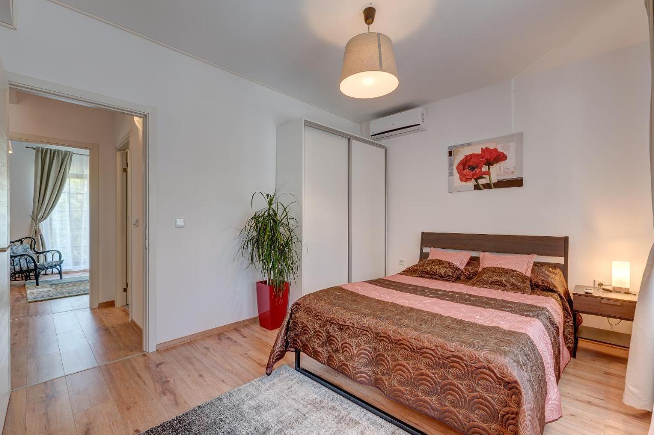 Bucharest Airport Suites & Villas Otopeni Kültér fotó