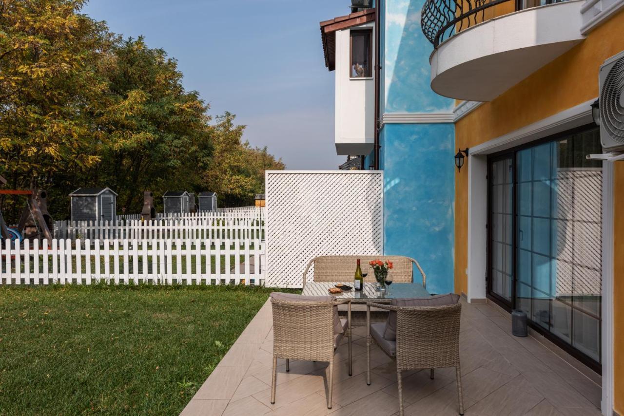 Bucharest Airport Suites & Villas Otopeni Kültér fotó