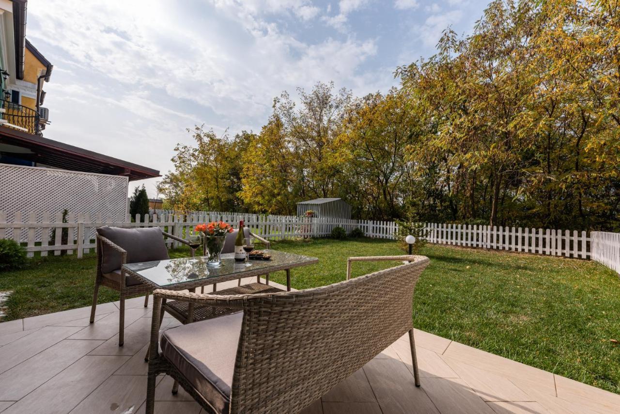Bucharest Airport Suites & Villas Otopeni Kültér fotó