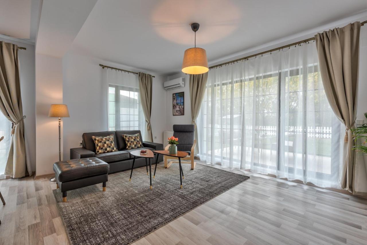 Bucharest Airport Suites & Villas Otopeni Kültér fotó